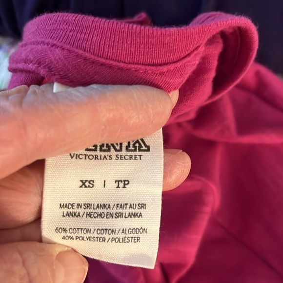 Pink long sleeved raspberry colored top. Size XS. - Picture 8 of 8